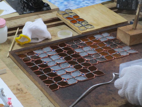 ステンドグラス 天井吊り下げランプ 生徒作品