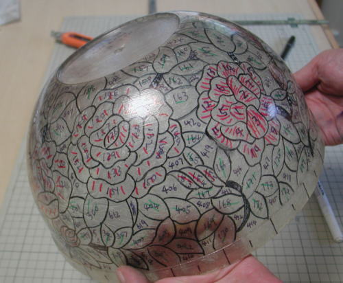 ステンドグラス教室 薔薇のティファニーランプ 作り方