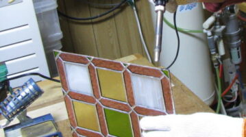 ●QA ステンドグラス教室へ通い2年位になり、、、